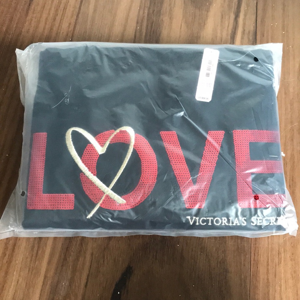 Victoria’s Secret tote